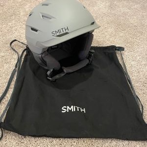 Smith Level MIPS Snow Helmet